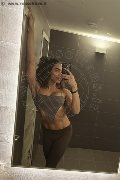  Trans Violet 331 38 81 628 foto selfie 4